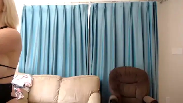 Riley_parks – [Myfreecams] Horny Ass Naked – 2026-04-22 20:52:30