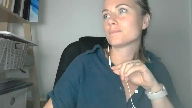 Katedivineuk – [Streamate] Awesome Camera Closeup – 2025-02-24 11:55:10