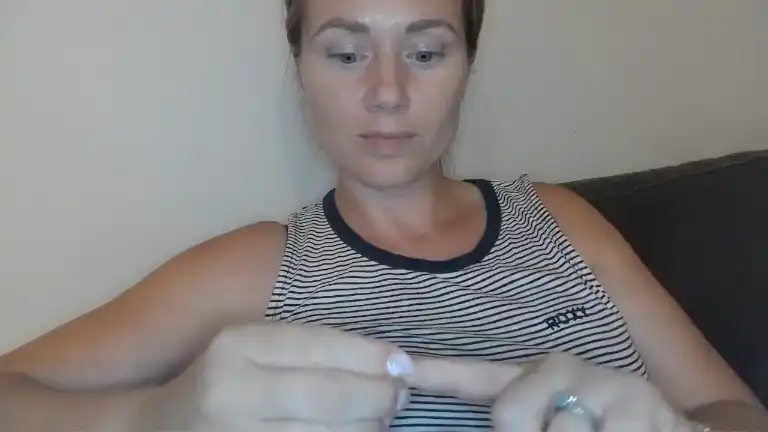 Katedivineuk – [Streamate] Cam Video Striptease Adult – 2025-04-04 13:13:09