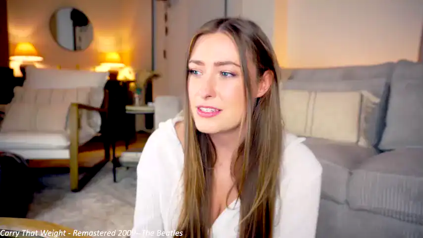 X_lily_x – [Chaturbate] Only Fun Club Video Flashing Ass Webcamsex – 2025-10-12 15:16:52