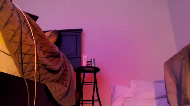 Emmylove – [Myfreecams] Surprise Camera Awesome – 2026-04-08 07:59:58