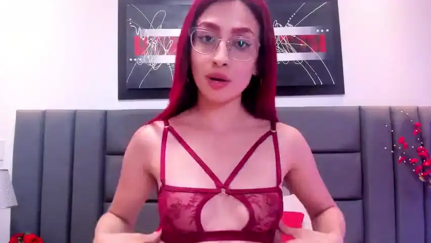 Andracyrus – [Amateur.tv] Shaved Get Fucked Camgirl – 2025-12-04 15:41:19