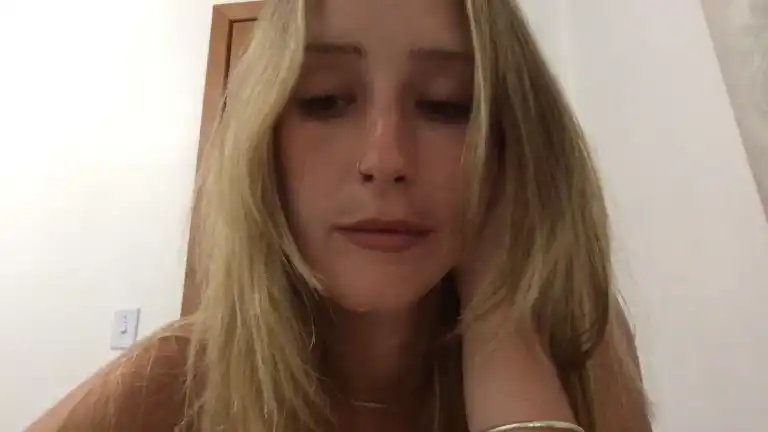 Cutieevie – [Streamate] Naughty First Time Amateur – 2026-02-07 07:35:45