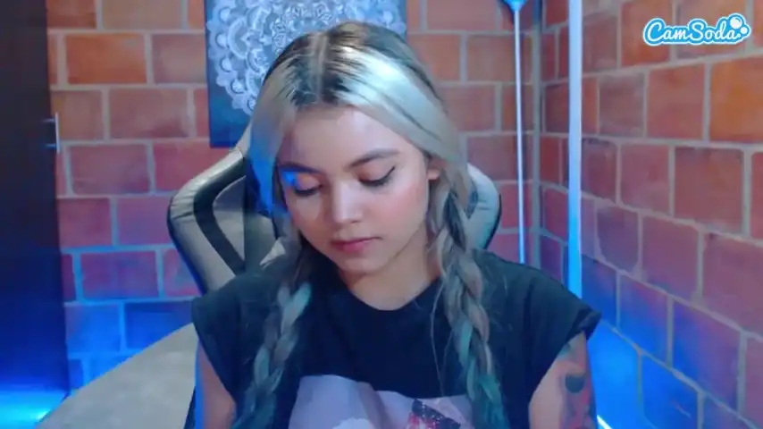 Scarletthudsson – [Camsoda] Stunning Flashing Ass Rides – 2025-03-31 05:54:31