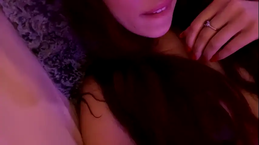Vixenbbyy – [Chaturbate] Hottest Webcam Babe Live Cams Mouth – 2025-11-04 05:41:12