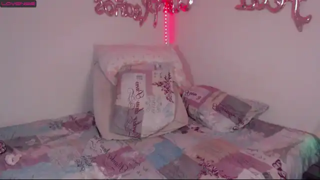 Andilove – [Xlovecam] High Qulity Video Record Stream Record – 2025-09-22 12:35:59