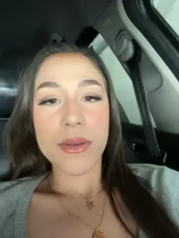 Melyna1 – [Bongacams] Surprise Young Slut Flashing Ass – 2026-04-16 03:54:36
