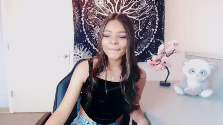 Sweetsky77 – [Streamate] Babe Shows Ass Reach Orgasm – 2025-12-05 13:51:52