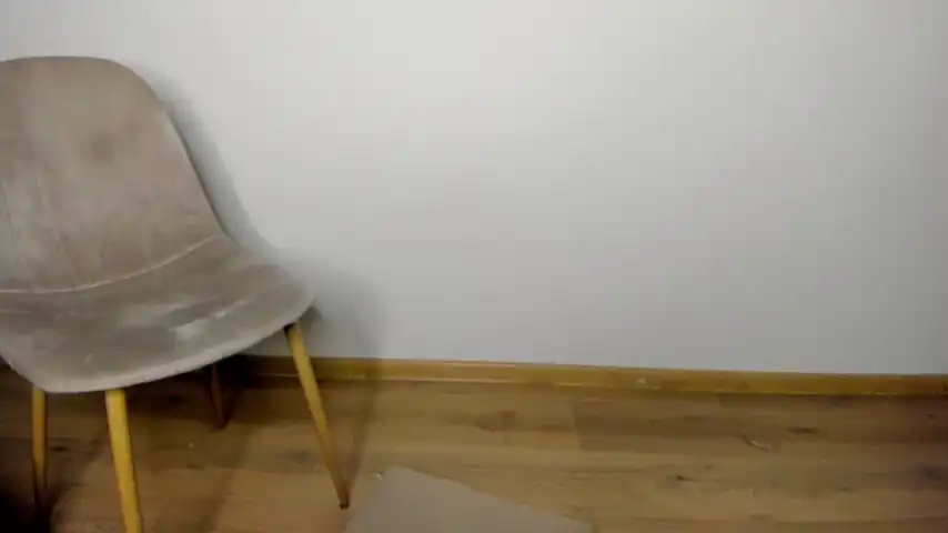 Dianaholiday – [Chaturbate] Mom Natural Hard Pvt – 2025-08-15 20:39:50