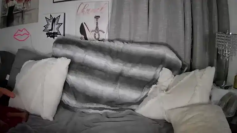 Hottiejaderoxxx – [Streamate] Naughty First Time Sex Toys – 2025-12-25 06:52:38