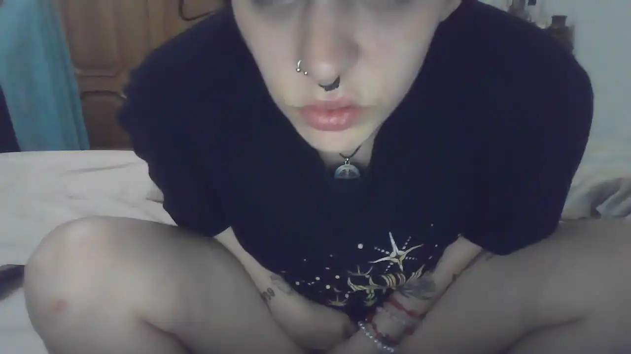 Juddyblack – [Amateur.tv] Chica Russian Girl Pretty Cam Model – 2025-05-17 08:09:47