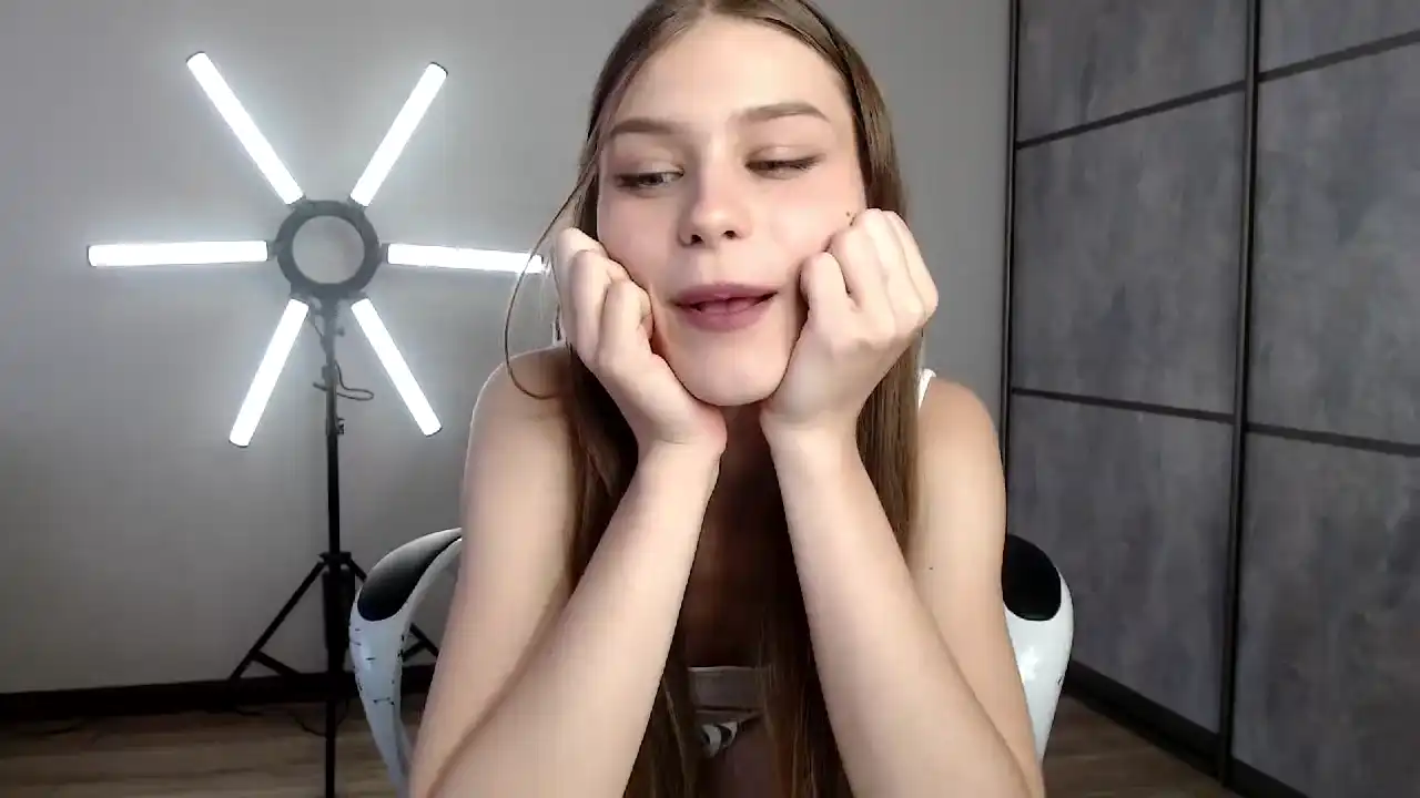 Melodytores – [Amateur.tv] Doggy Sexual Addiction Real Slut – 2025-07-13 07:52:06