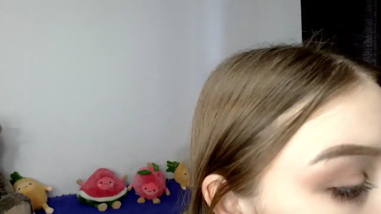 Melodytores – [Amateur.tv] Livecam Best Crazy – 2026-02-23 19:16:27