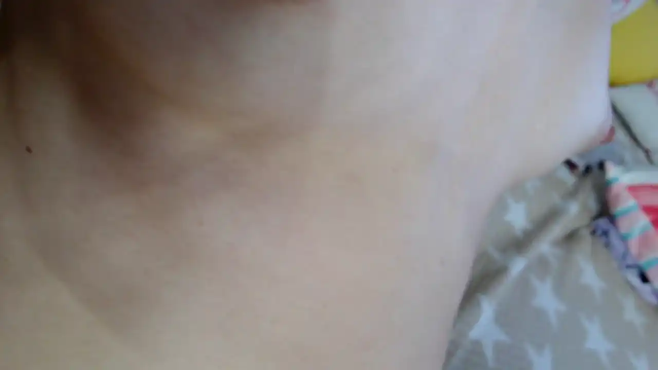 Melodytores – [Amateur.tv] Pretty Cam Model Tru Private Live Show – 2025-02-01 07:04:22