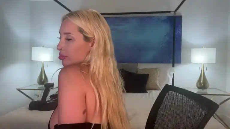 Amandaandrewsxx – [Streamate] Naughty Sweet Model Whores – 2026-03-24 05:42:26