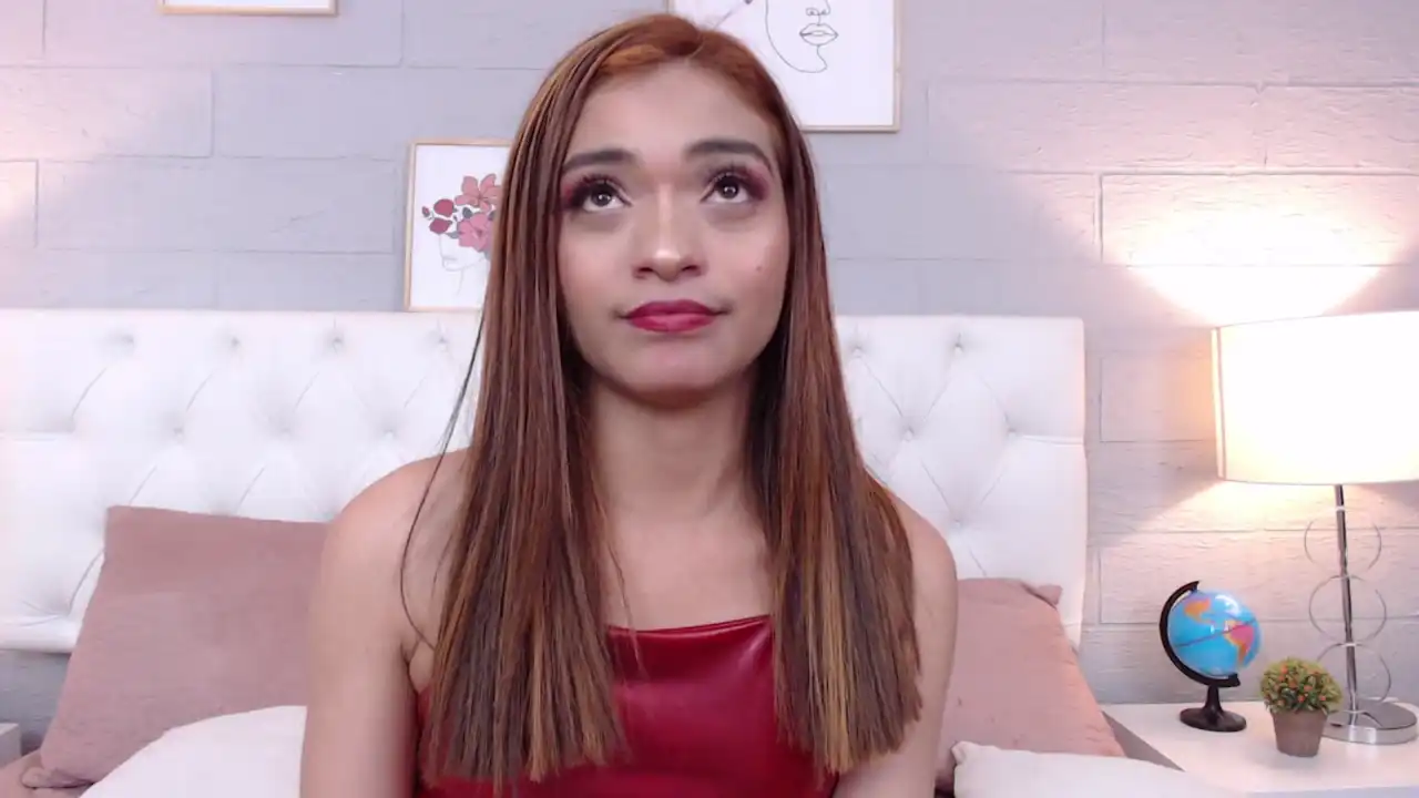 Emliesaenz – [Xlovecam] Fuck Her Hard Webcamsex College Girl – 2026-05-21 06:01:45