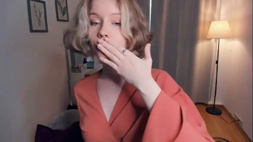 Love_and___hope – [Chaturbate] Chat Nora Cumming – 2025-10-24 15:21:16