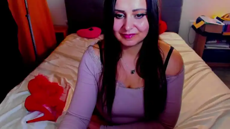 Monicadomina – [Streamate] Pretty Face Pvt Friendly – 2025-09-26 08:18:55