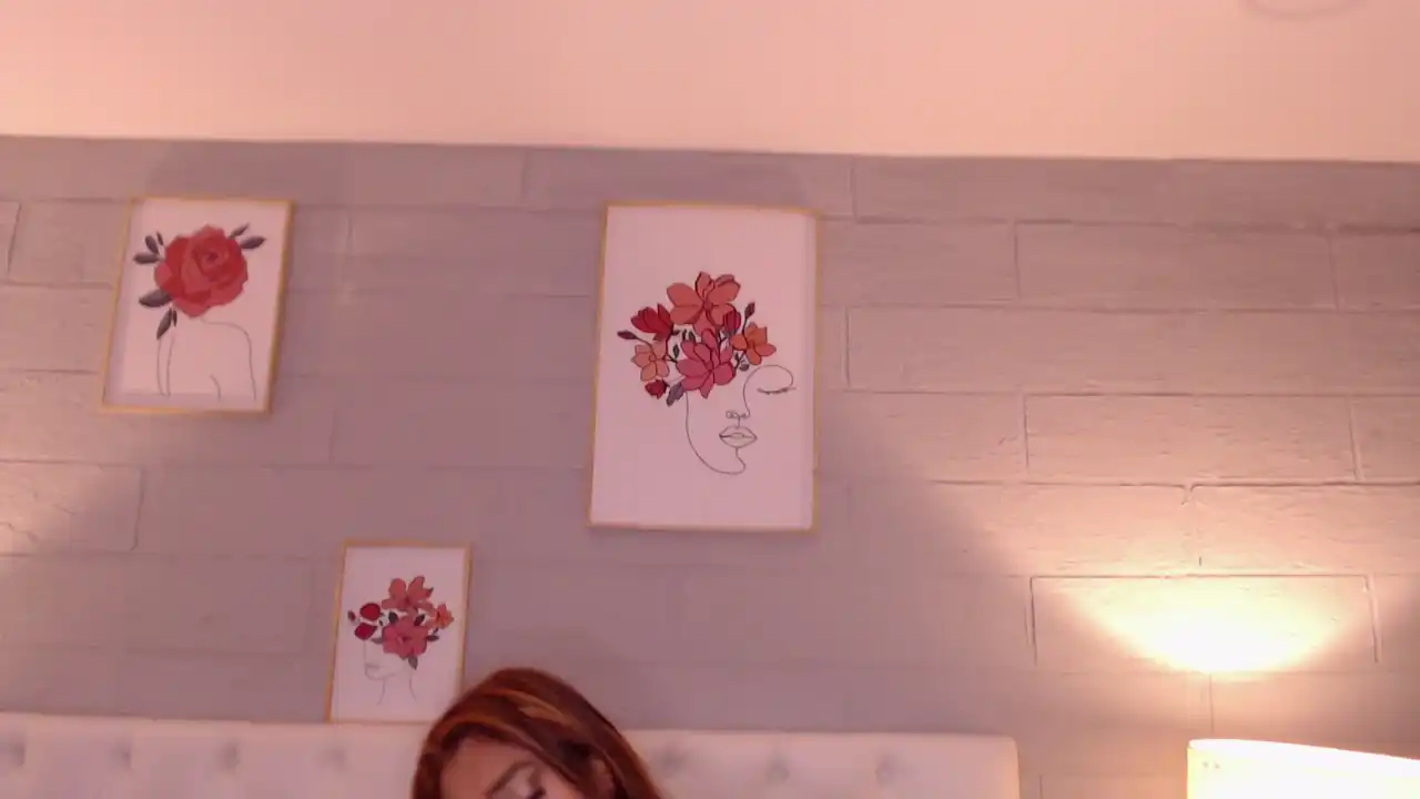 Emliesaenz – [Xlovecam] Cam Clip Babes Loves To Masturbated – 2025-06-30 15:16:51