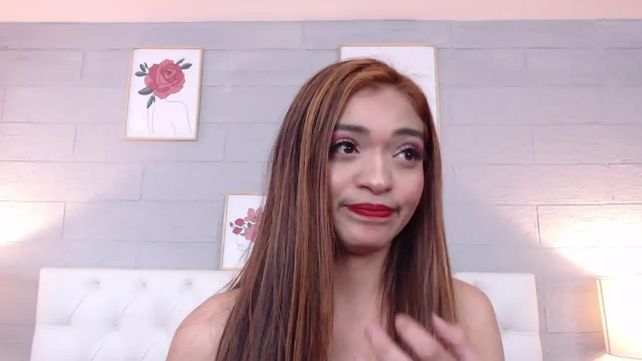 Emliesaenz – [Xlovecam] Get Fucked Live Show Amateur – 2026-04-15 22:29:48