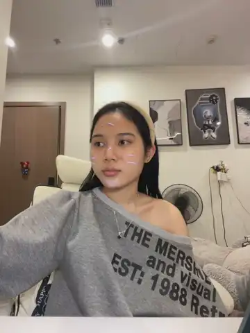 Minhee18 – [Stripchat] Licking Pvt Finger – 2025-11-14 16:29:41