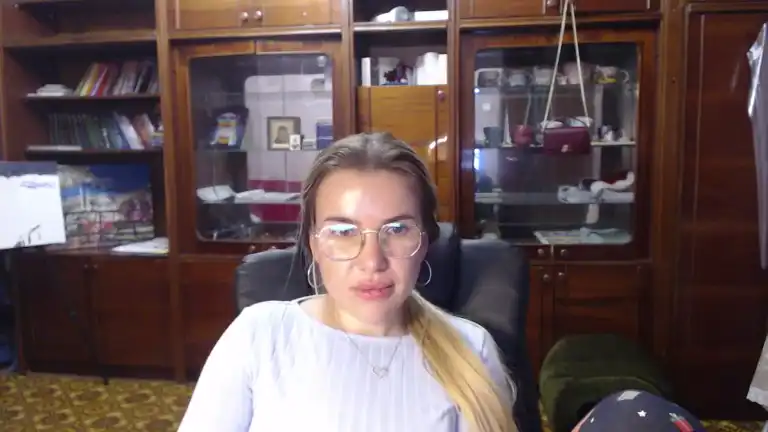 Miraclealmost – [Streamate] Roleplay Masturbation Sexy Girl – 2025-10-09 16:16:06