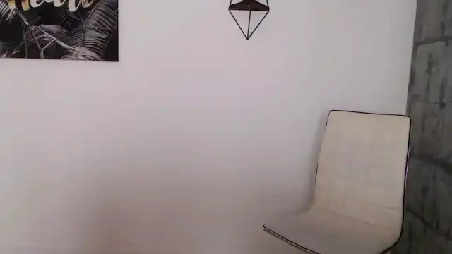 Rose4lucy – [Myfreecams] Shows Ass Lovely Amateur Stream Record – 2026-02-11 17:35:25