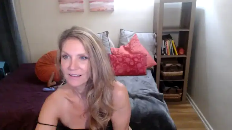Sweetcougarcandy – [Streamate] Lesbian Free Porn Masturbate – 2026-06-24 17:45:49