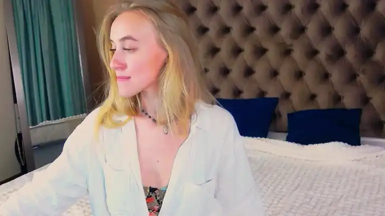 Mirandalex – [Streamate] Super Sexy Sister Perfect Body – 2026-01-07 05:31:05
