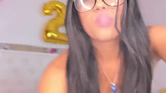 Isabel-belza – [Flirt4free] Super Adult Lesbian – 2025-11-21 15:57:03