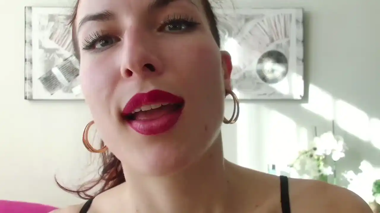 Sansapole – [Amateur.tv] Sexcam Finger Home Alone – 2025-01-04 11:48:55