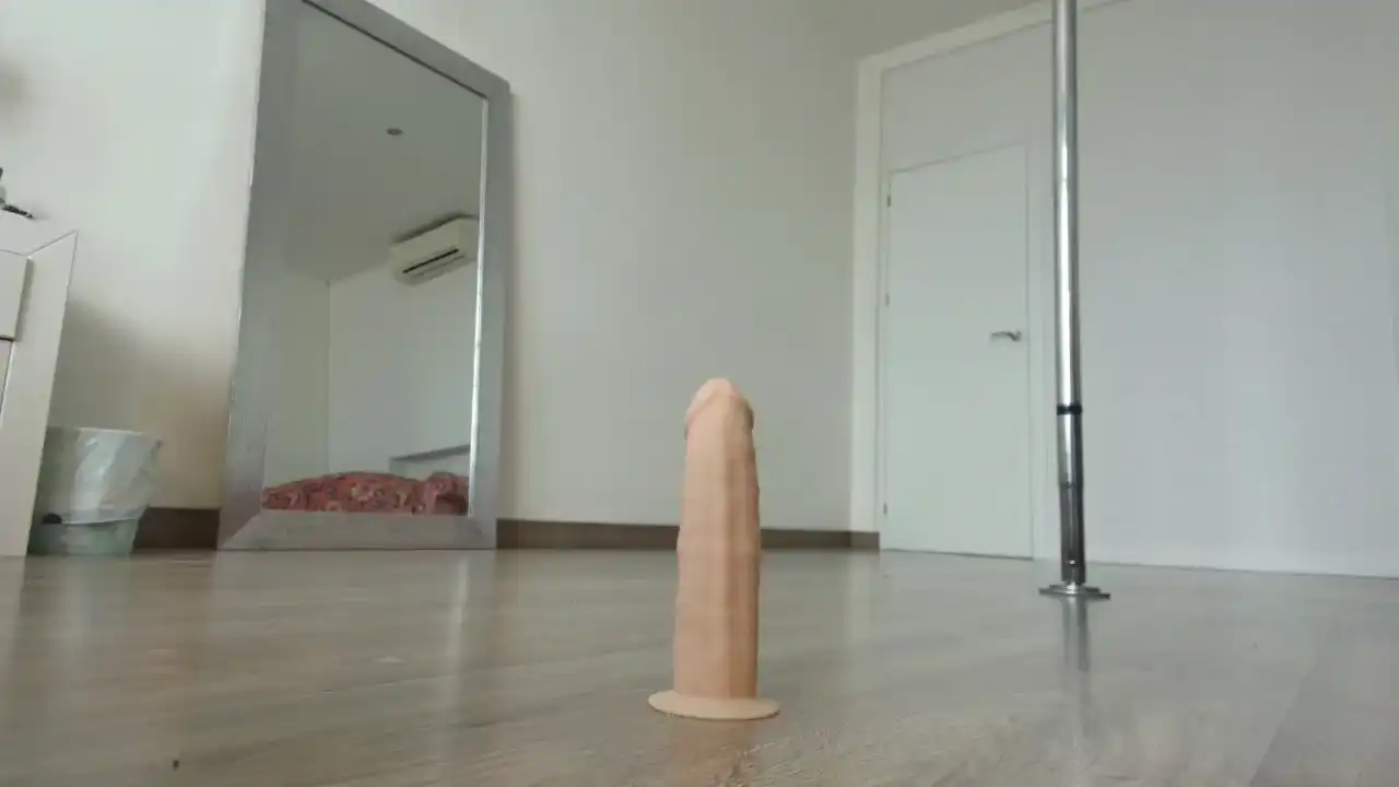 Sansapole – [Amateur.tv] Mouth Obmihod Party – 2025-01-26 00:48:25