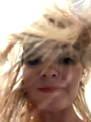_streetgirl – [Stripchat] Wet Masturbate Cute Webcam Girl – 2026-07-04 01:17:26