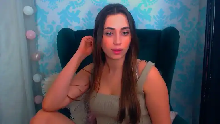 Oliviangel – [Streamate] Hot Parts Lips Chica – 2025-12-05 11:17:38