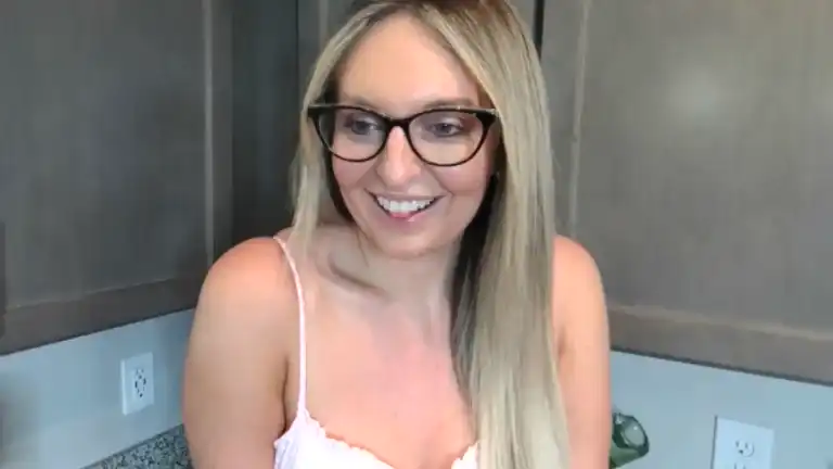 Alisonhomealone – [Streamate] Summing Homemade Crazy – 2026-01-24 00:24:36