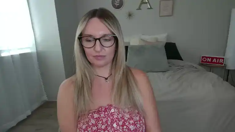 Alisonhomealone – [Streamate] Webcam Goddes Adult Cum – 2026-07-08 19:24:44