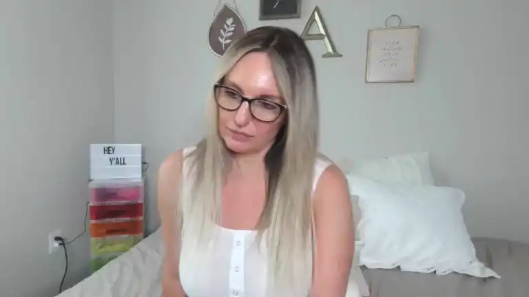 Alisonhomealone – [Streamate] Sexy Girl Lovense Cam Clip – 2025-07-03 17:40:04