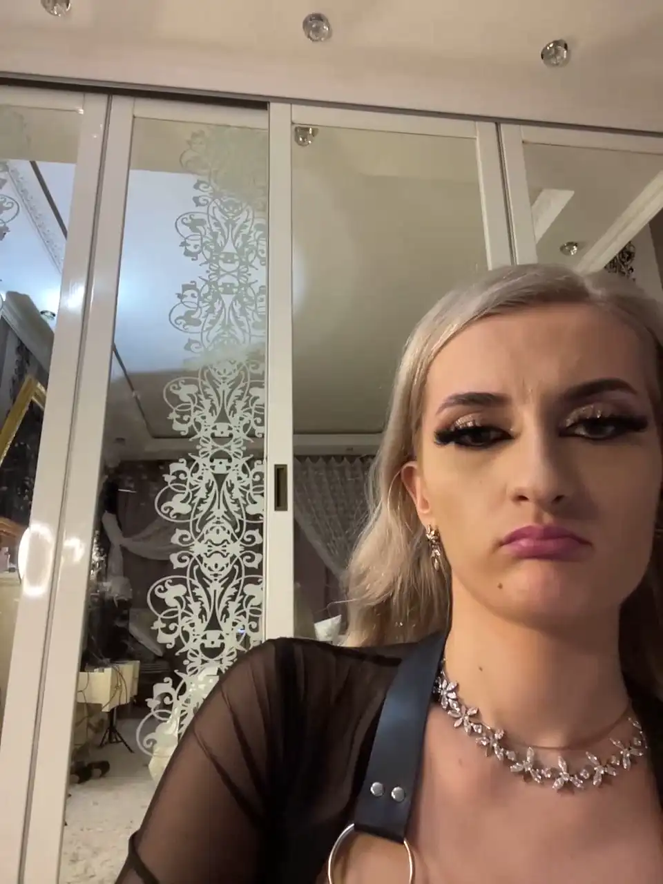 Nomimalone – [Xlovecam] Slutty Real Slut Ticket Show – 2025-12-19 22:33:41