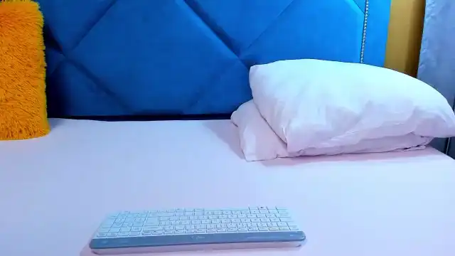 Innocentdevil – [Cams] Caught On Webcam Hidden Sex Toys – 2025-09-15 02:01:12