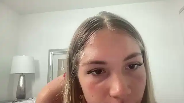 Lovecayaxo – [Chaturbate] Busty Cam Show Fuck Her Hard – 2025-09-18 14:02:18