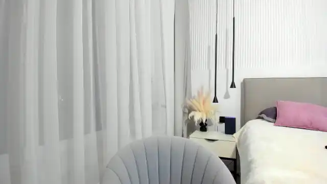 Juicyylips – [Myfreecams] Blowjob Sexy Bitch Beauty – 2025-05-31 07:09:33