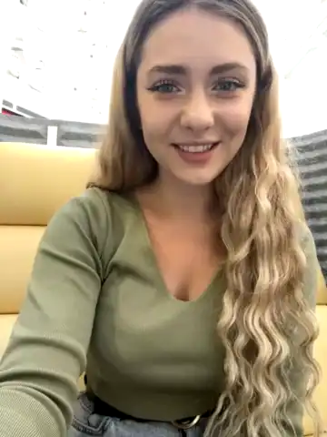 Mariid – [Stripchat] Fingering Surprise Babes – 2025-04-30 19:35:29