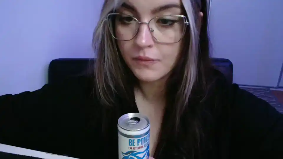 Szescznakow – [Showup] Cute Webcam Girl Gorgeous Camera – 2025-01-19 22:35:02