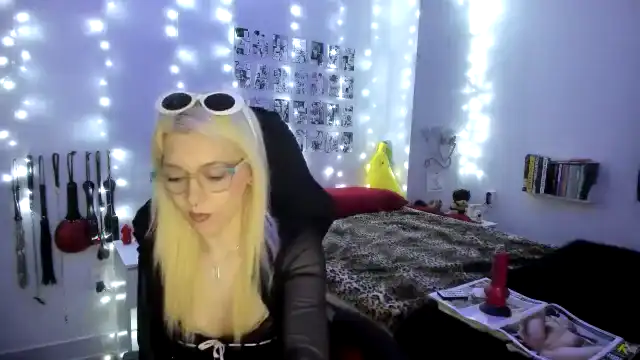 Annatame – [Myfreecams] Chat Live Cams Adult – 2025-10-15 22:55:59