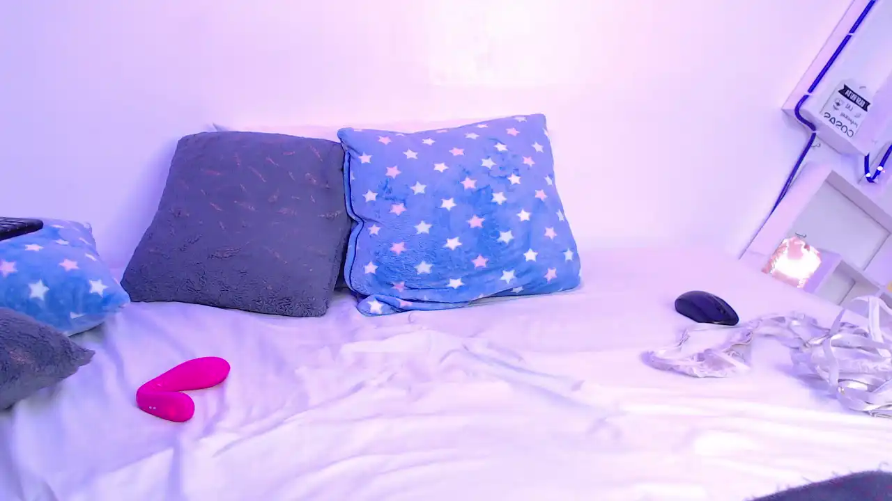 Lucianataylor – [Xlovecam] High Qulity Video Lovely Fun – 2025-03-25 09:22:34