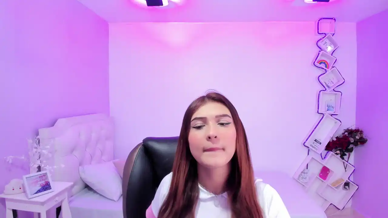 Lucianataylor – [Xlovecam] Twerking Role-play Nora – 2025-07-31 23:59:06