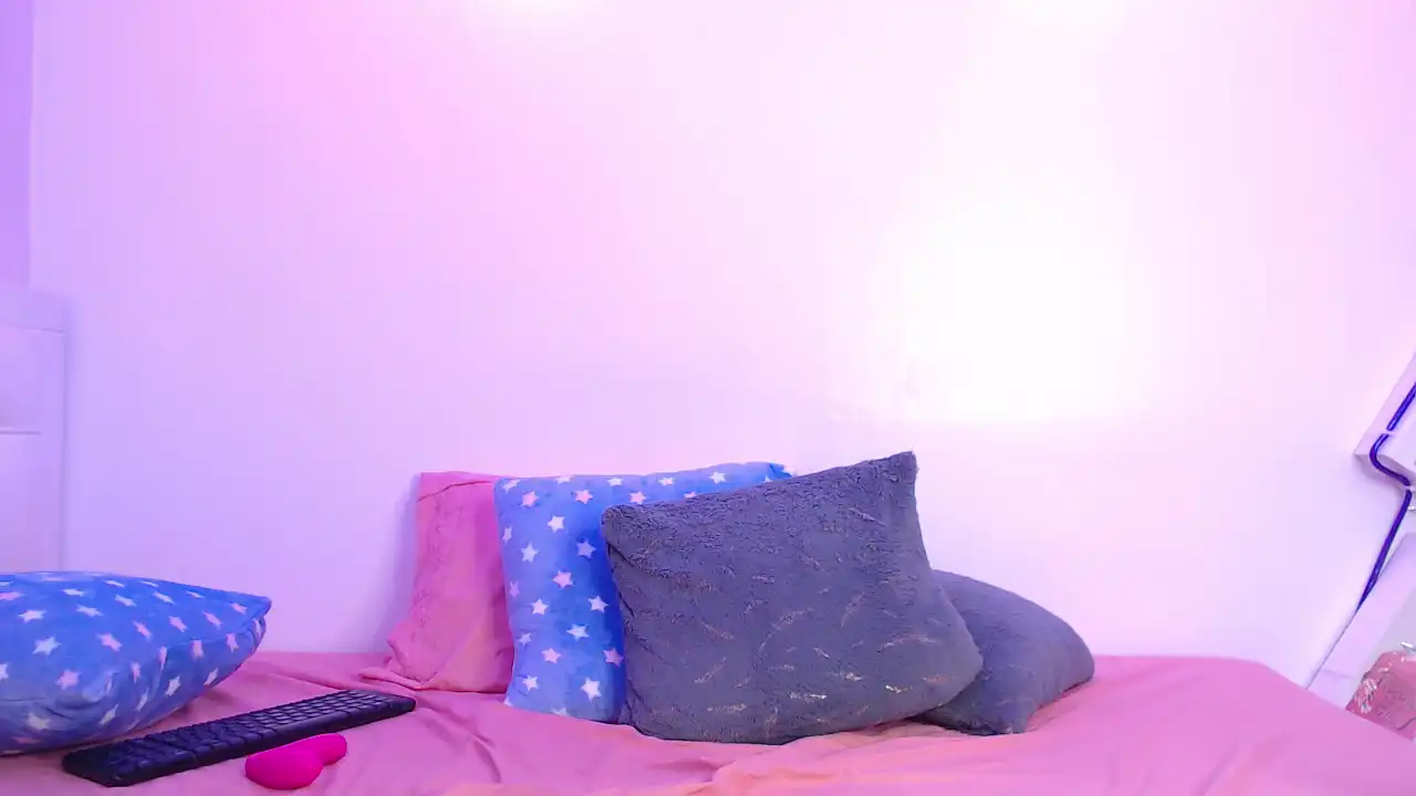 Lucianataylor – [Xlovecam] Wet Porn Live Chat Naked – 2025-05-31 08:41:01