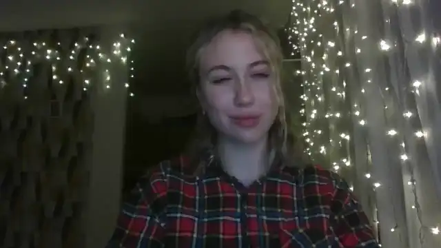 Marmelade – [Myfreecams] Get Fucked Summing Young Slut – 2025-05-01 06:39:05