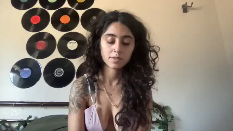 Valeriarose53 – [Streamate] Big-ass Chica Cute Webcam Girl – 2025-05-22 20:48:04