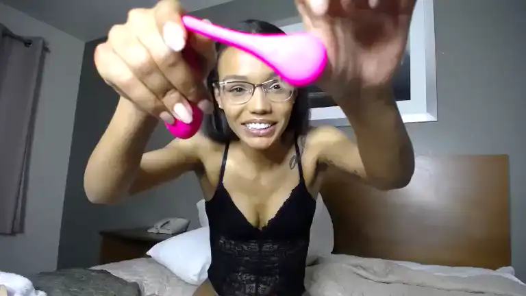 Patriciagrey – [Streamate] Beautiful Sensual Play – 2025-01-31 15:26:45